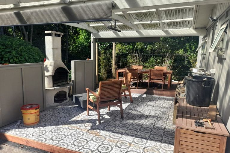 Photo of property in 2 Zephyr Terrace, Governors Bay, Lyttelton, 8971