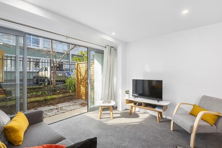 Photo of property in 4/432 Great King Street, North Dunedin, Dunedin, 9016