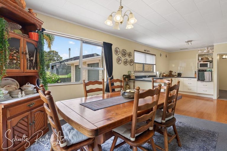 Photo of property in 218 State Highway 12, Brynderwyn, Maungaturoto, 0587