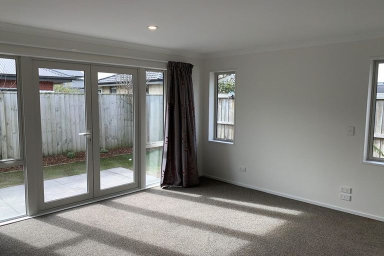 Photo of property in 44 Cairnbrae Drive, Prebbleton, 7604