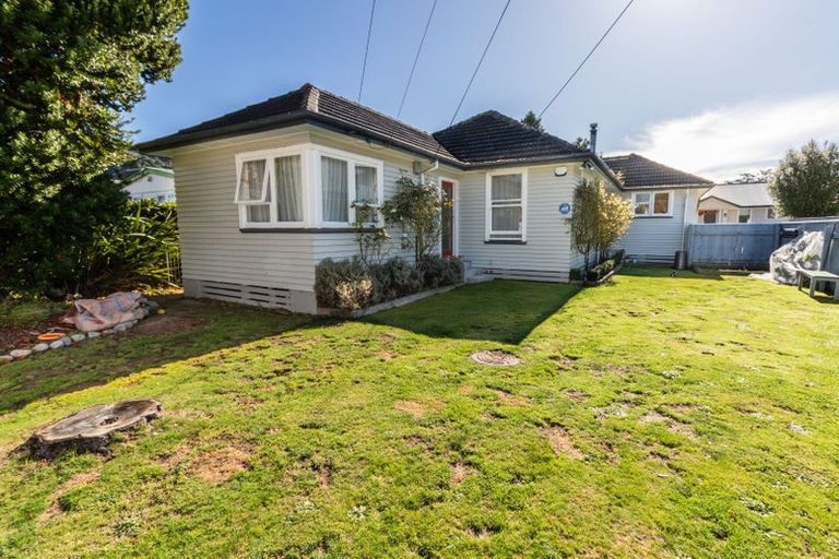 Photo of property in 32 Rimutaka Street, Trentham, Upper Hutt, 5018