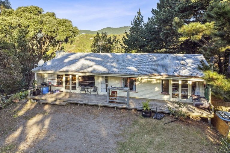 Photo of property in 90 Raumati Road, Raumati Beach, Paraparaumu, 5032