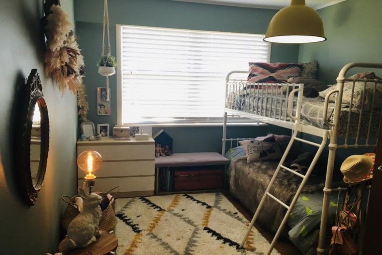 Photo of property in 23 Parsons Street, Vogeltown, New Plymouth, 4310