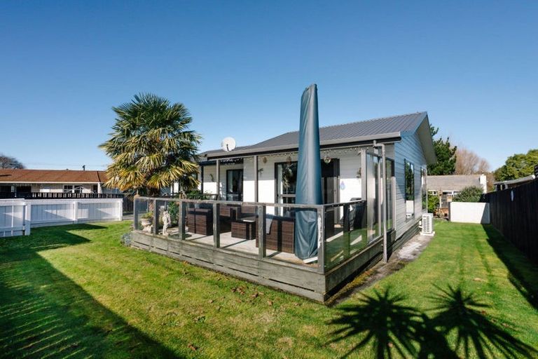 Photo of property in 21 Guy Street, Dannevirke, 4930