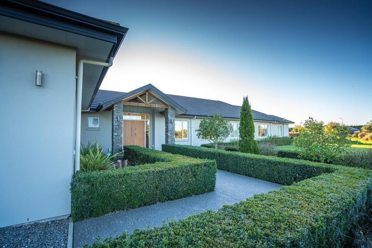 Photo of property in 3 Whitcombe Place, Darfield, 7571