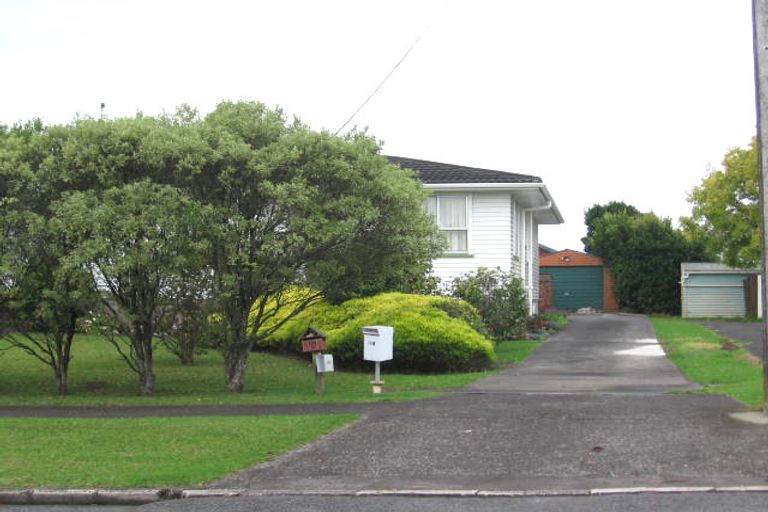 Photo of property in 1/118 Woodglen Road, Glen Eden, Auckland, 0602