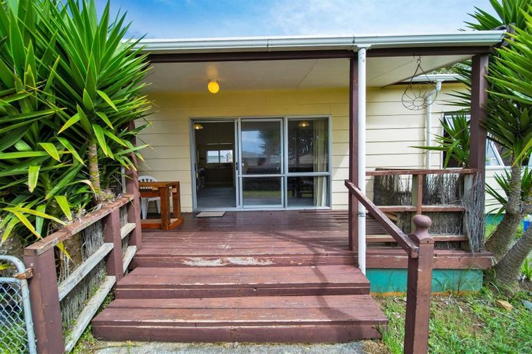 Photo of property in 2/18 Trimble Place, Bell Block, New Plymouth, 4312