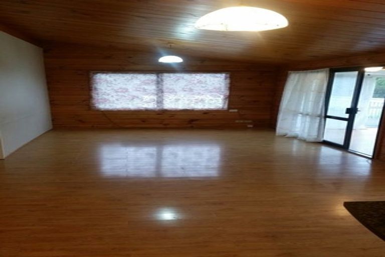 Photo of property in 119 Lynwood Road, New Lynn, Auckland, 0600