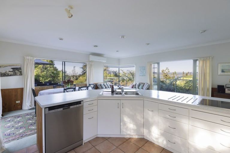 Photo of property in 65 Mapara Road, Acacia Bay, Taupo, 3385