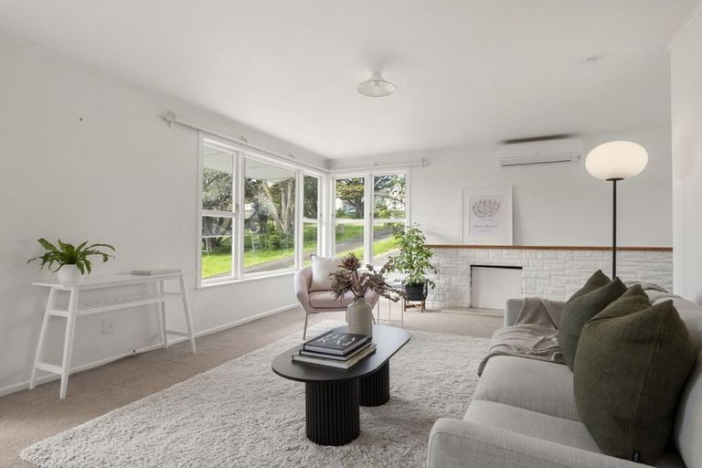 Photo of property in 1/94 Archers Road, Glenfield, Auckland, 0629