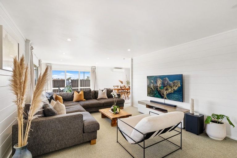 Photo of property in 83 Brookvale Road, Havelock North, 4130