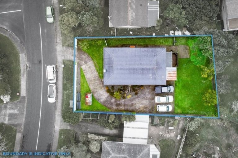 Photo of property in 17 Brunner Road, Glen Eden, Auckland, 0602