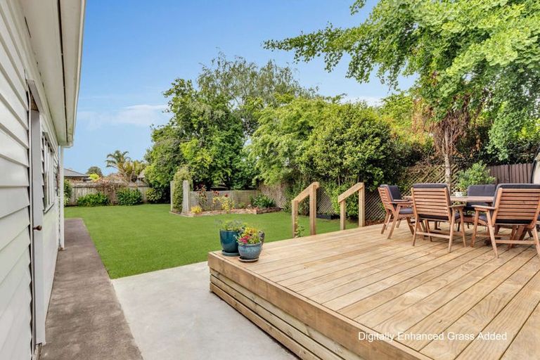 Photo of property in 13 Godwin Crescent, College Estate, Whanganui, 4500