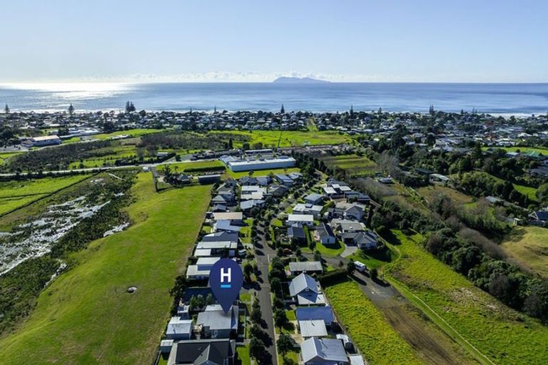 Photo of property in 44 Ocean Breeze Drive, Waihi Beach, 3611