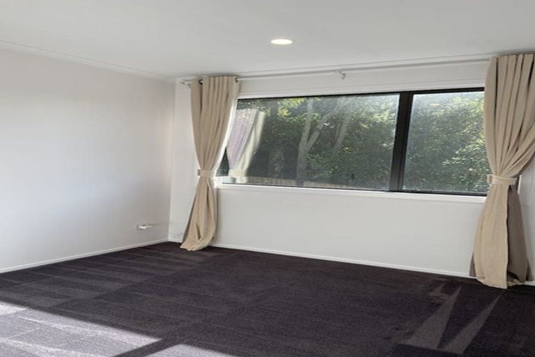 Photo of property in 51a Bleakhouse Road, Howick, Auckland, 2014