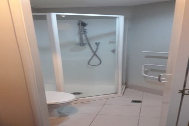 Photo of property in The Crescent Apartments, 701/36 Eden Crescent, Auckland Central, Auckland, 1010