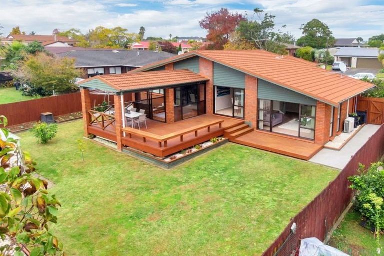 Photo of property in 43 Lakeside Drive, Pahurehure, Papakura, 2113