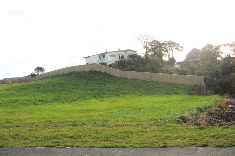 Photo of property in 14 Clearwater Street, Broad Bay, Dunedin, 9014