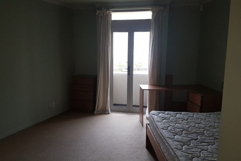 Photo of property in Marrakech Cafe, 66/305 Evans Bay Parade, Hataitai, Wellington, 6021