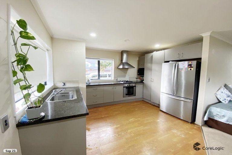 Photo of property in 23 Baverstock Road, Flat Bush, Auckland, 2016