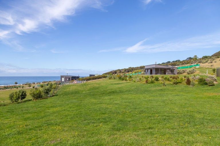 Photo of property in 574 Tora Farm Settlement Road, Tora, Martinborough, 5782