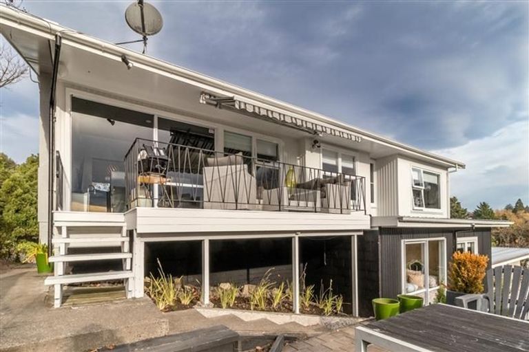 Photo of property in 12 Franklin Terrace, Havelock North, 4130