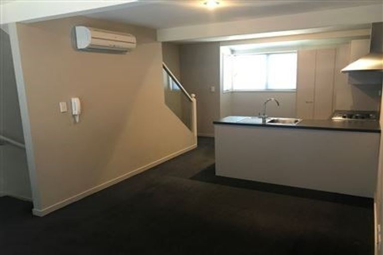 Photo of property in 8/28 Southampton Street, Sydenham, Christchurch, 8023