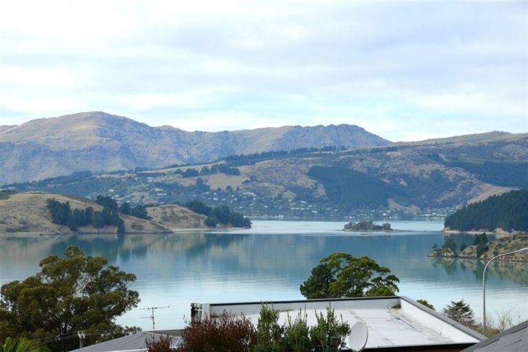 Photo of property in 9 Glas Brae, Governors Bay, Lyttelton, 8971
