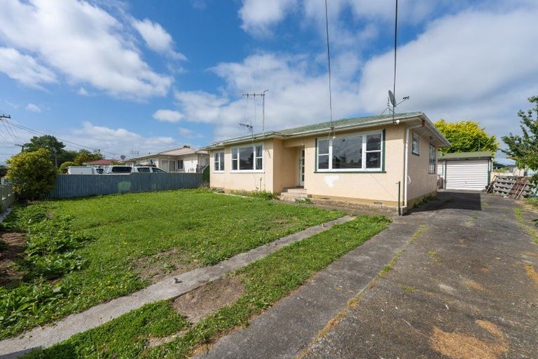 Photo of property in 30 Duff Crescent, Highbury, Palmerston North, 4412