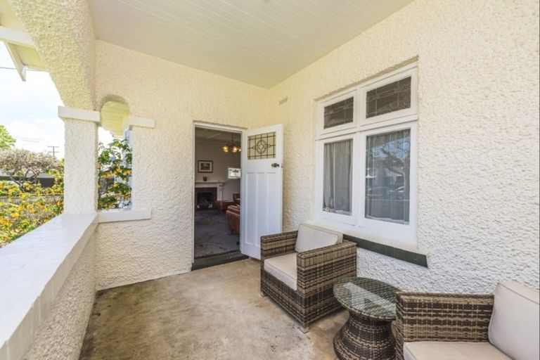 Photo of property in 3 Ngapuhi Street, Saint Johns Hill, Whanganui, 4501