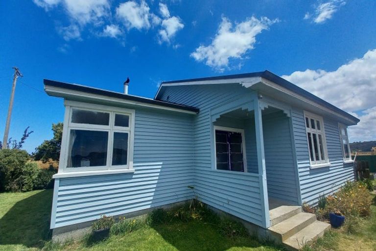 Photo of property in 858 Papatotara Road, Papatotara, Tuatapere, 9691