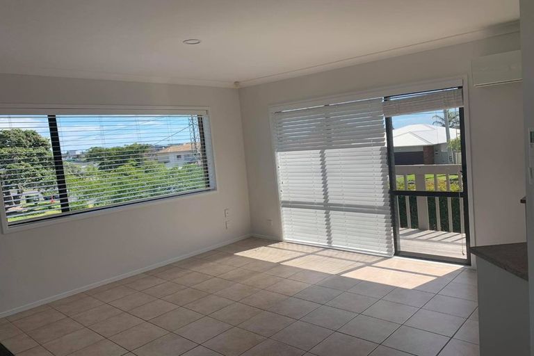 Photo of property in 1/41 Francis Street, Hauraki, Auckland, 0622