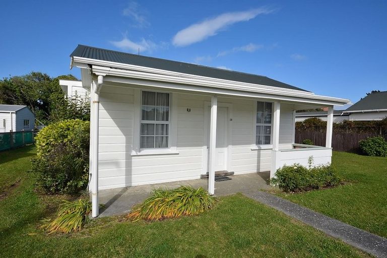 Photo of property in 26 Waimea Road, Waikanae Beach, Waikanae, 5036