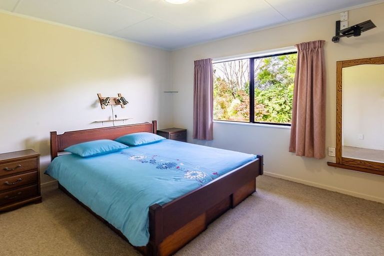 Photo of property in 218 Hokio Beach Road, Levin, 5571