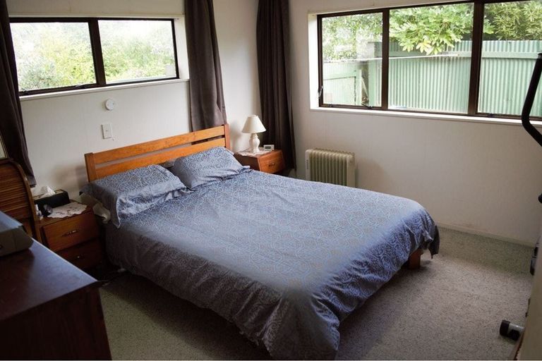 Photo of property in 19a Trafalgar Street, Waiwhetu, Lower Hutt, 5010