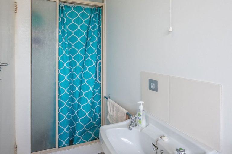 Photo of property in 3a Rimu Road, Raumati Beach, Paraparaumu, 5032