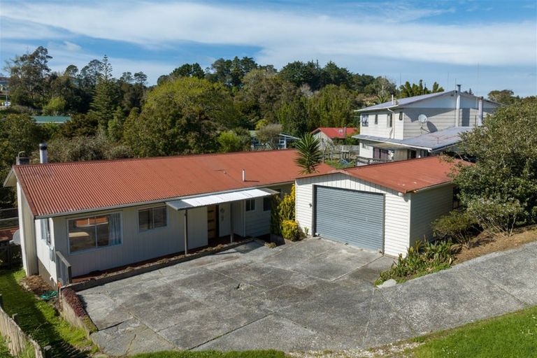 Photo of property in 23 Johnston Road, Kawakawa, 0210