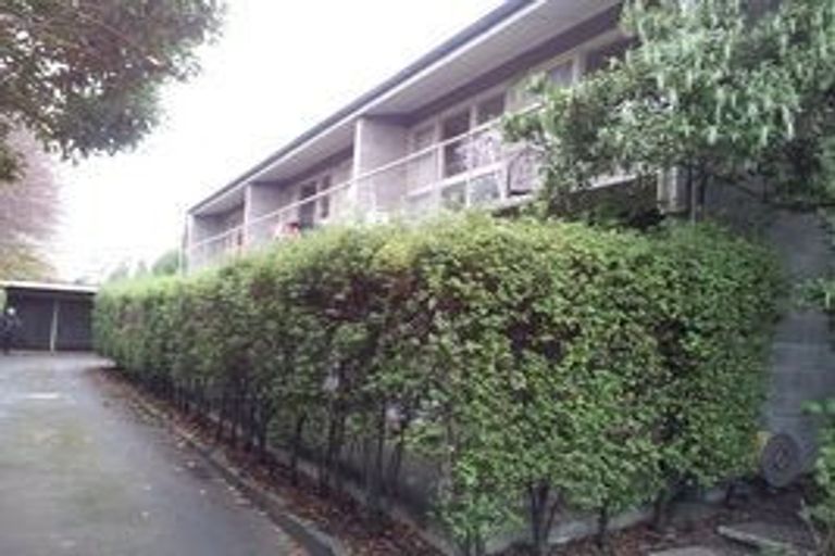 Photo of property in 142 Waimairi Road, Ilam, Christchurch, 8041