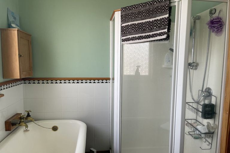 Photo of property in 11 Thistle Street, Napier South, Napier, 4110