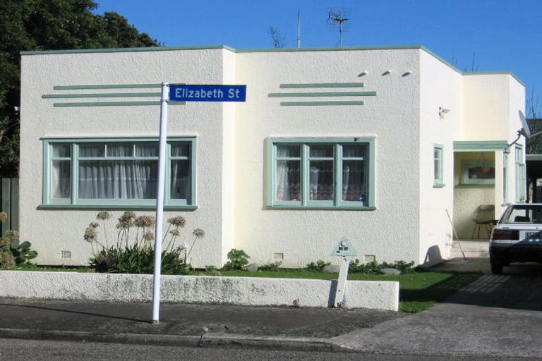 Photo of property in 14 Elizabeth Street, Palmerston North, 4410
