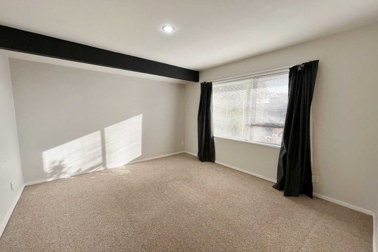 Photo of property in 48 Radiata Avenue, Parklands, Christchurch, 8083