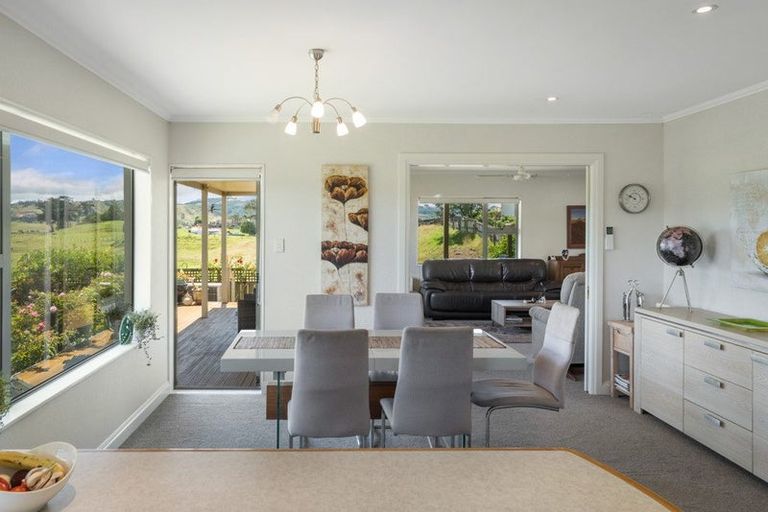 Photo of property in 6 Hanlen Avenue, Waihi Beach, 3611