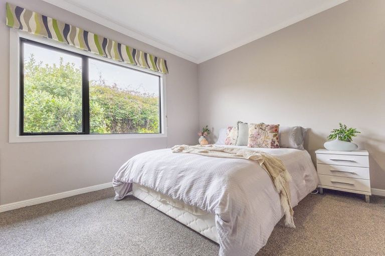 Photo of property in 4 Barbaras Way, Waikanae Beach, Waikanae, 5036