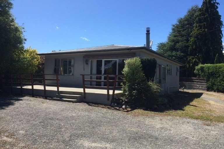 Photo of property in 33 Totara Terrace, Wanaka, 9305