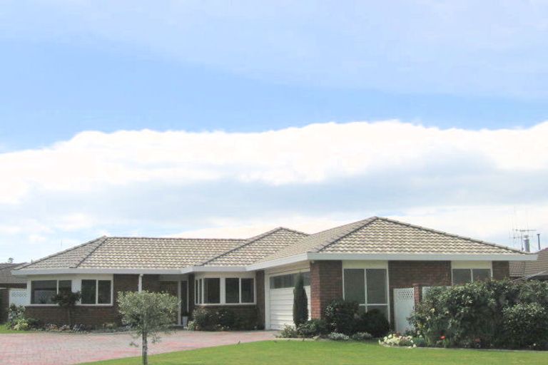 Photo of property in 9 Laburnum Glen, Mount Maunganui, 3116