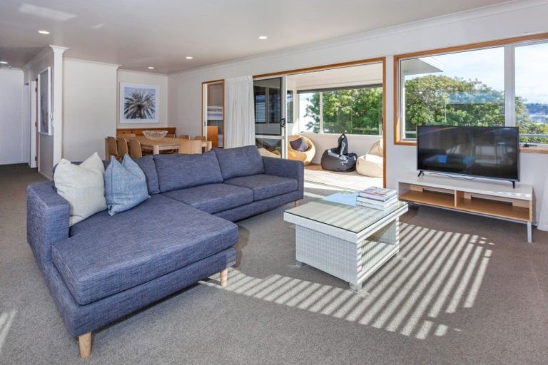 Photo of property in 102 Saint Patricks Row, Whangamata, 3620