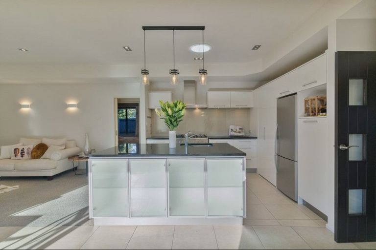 Photo of property in 6 Ruby Avenue, Northwood, Christchurch, 8051