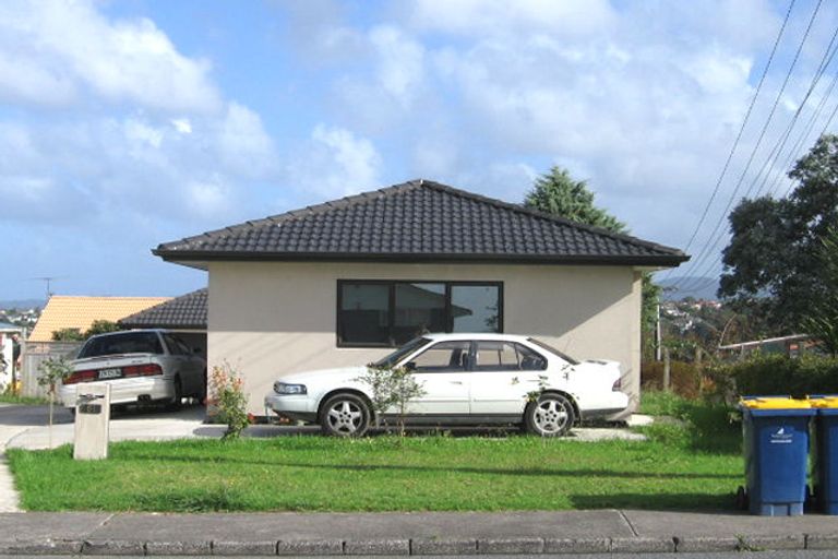 Photo of property in 81 Royal Road, Massey, Auckland, 0614