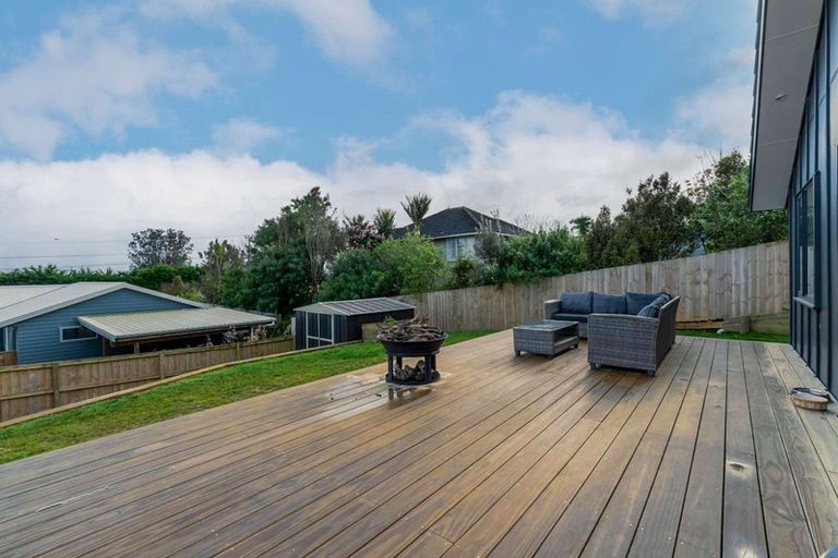 Photo of property in 36a Hand Road, Helensville, 0800