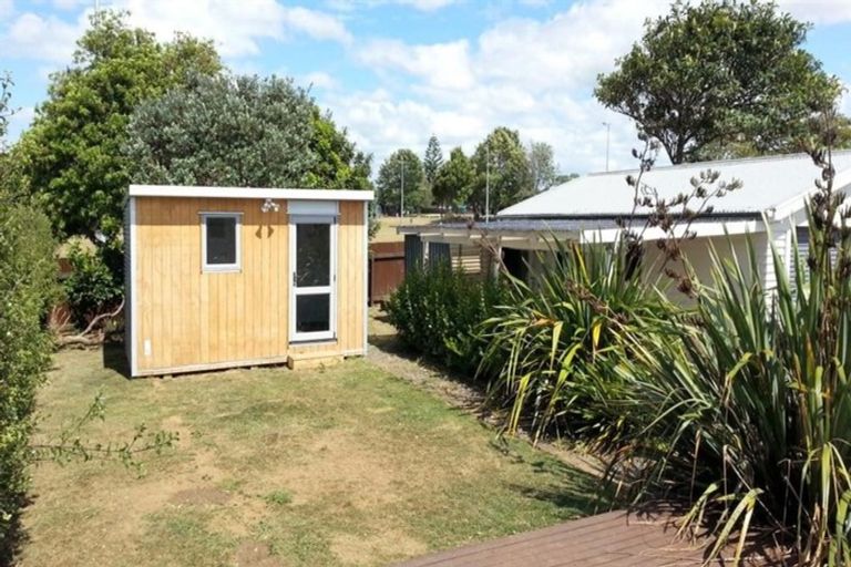Photo of property in 59 Thompson Terrace, Manurewa, Auckland, 2102